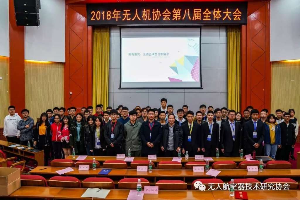 C:\Users\lenovo\AppData\Local\Temp\WeChat Files\bbb83f9d875091afbe2877fb64fd25ae.jpg